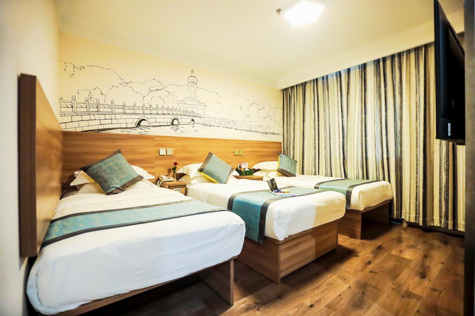 Zhong An Hotel Beijing Former Residence Of Journalist Edgar Snow -Free Laundry Service,Free Freshly Ground Coffee,Provide Tourism And Ticketing Service ,English Service ,Near Tian'Anmen Forbidden City,Wangfujing Walking Street Екстер'єр фото