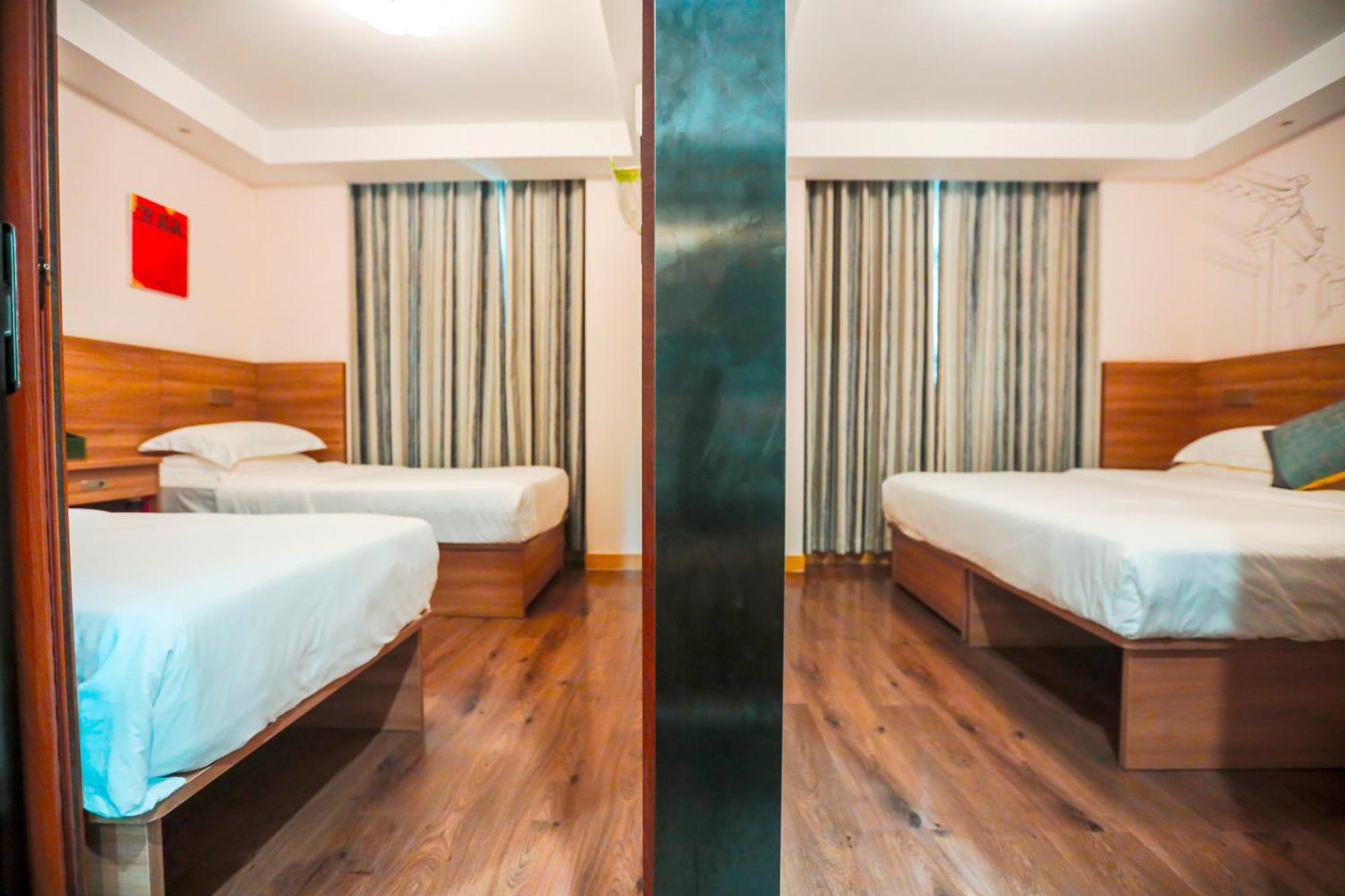 Zhong An Hotel Beijing Former Residence Of Journalist Edgar Snow -Free Laundry Service,Free Freshly Ground Coffee,Provide Tourism And Ticketing Service ,English Service ,Near Tian'Anmen Forbidden City,Wangfujing Walking Street Екстер'єр фото
