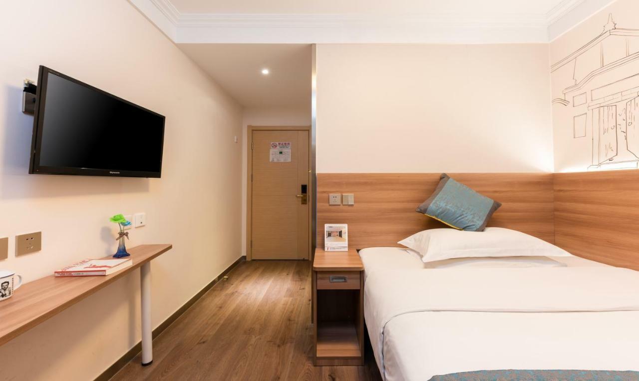 Zhong An Hotel Beijing Former Residence Of Journalist Edgar Snow -Free Laundry Service,Free Freshly Ground Coffee,Provide Tourism And Ticketing Service ,English Service ,Near Tian'Anmen Forbidden City,Wangfujing Walking Street Екстер'єр фото